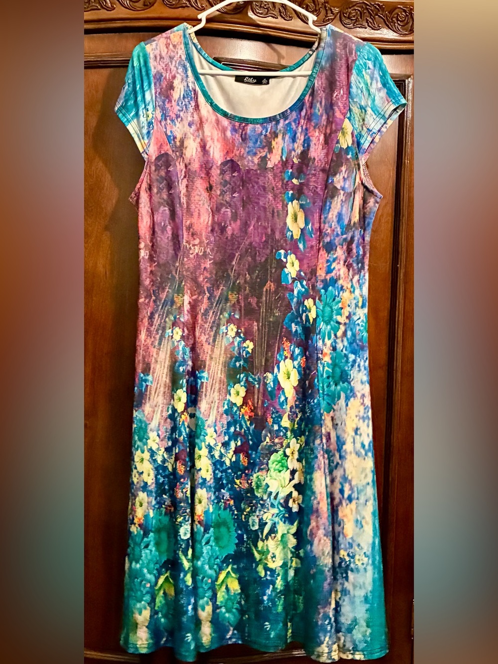 🍃🌷🌸🌼🌺🪻🌻🍃 Colorful & Comfy Floral Scoop Neck Dress 👗